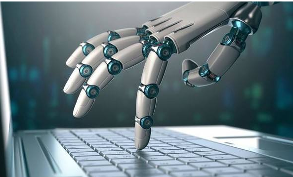 華為輪值CEO徐直軍：AI將以新技術應對快速變化的世界